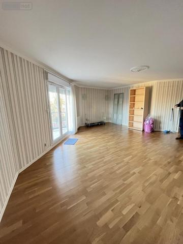 Appartement à vendre à Liévin dans le Pas-de-Calais (62800), ref : 62135-2268