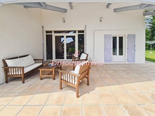 Maison à vendre 7 pièces de 225 m²