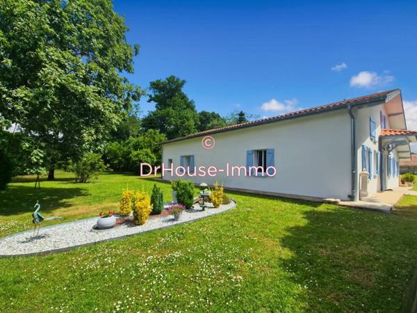 Maison à vendre 7 pièces de 225 m²