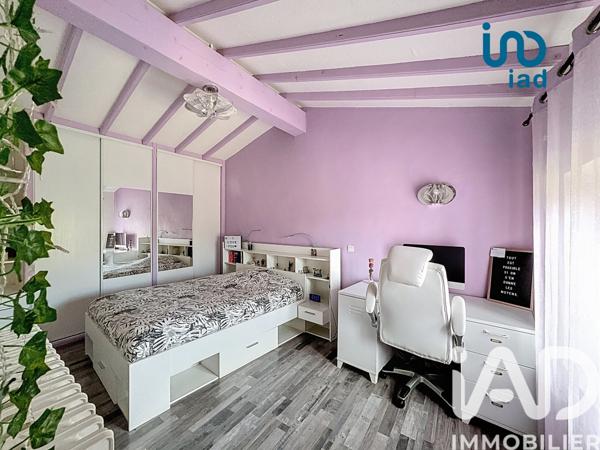 Maison à vendre 8 pièces 204 m² Maclas