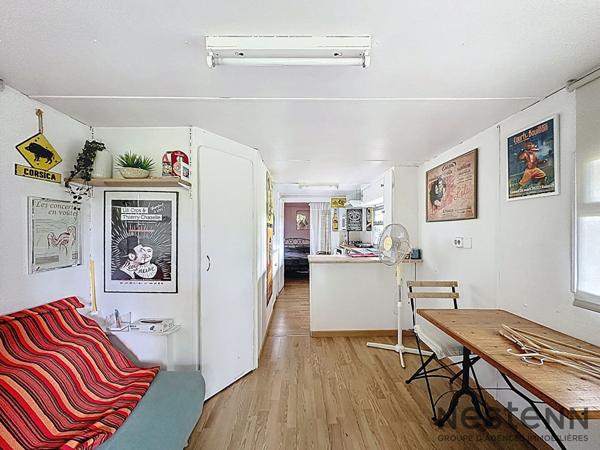 Villa d'Architecte à Vendre à TRETS - Un Écrin de Nature et de Confort