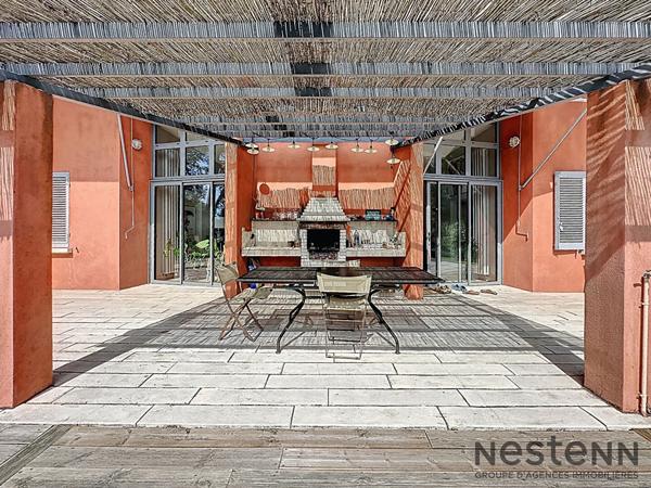 Villa d'Architecte à Vendre à TRETS - Un Écrin de Nature et de Confort