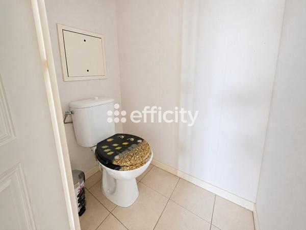 Appartement
         3 pièces
        - 66 m² 299 000 € *