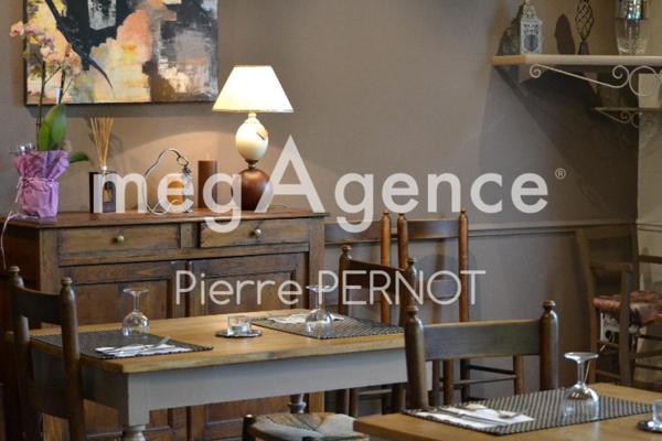 Local Commercial à AMBIALET, 81430 - 11 pièces 400m²