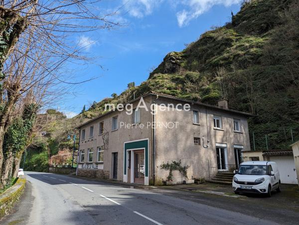 Local Commercial à AMBIALET, 81430 - 11 pièces 400m²