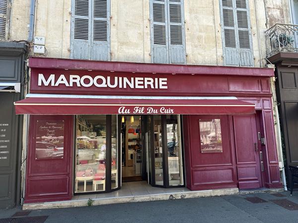 Local commercial - Rochefort emplacement n°1