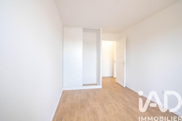 Location appartement 3 pièces 61 m² Le Blanc-Mesnil