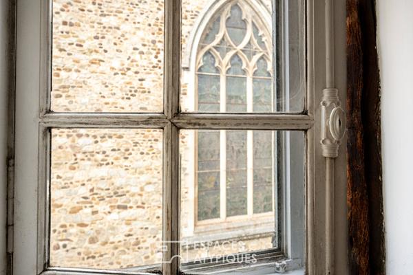 Un duplex de charme au coeur de la Cité Plantagenêt