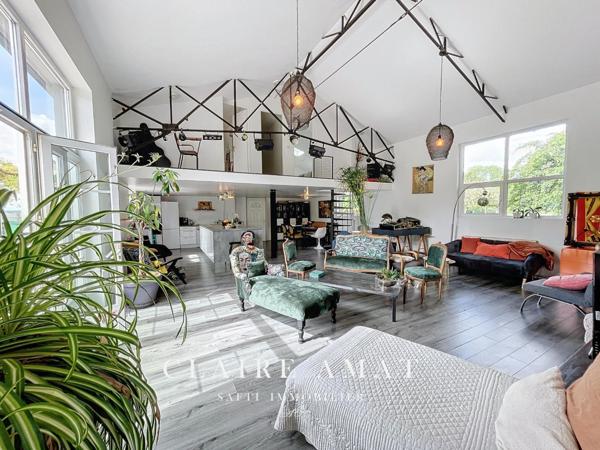 COUP DE COEUR POUR CCETTE MAISON STYLE LOFT