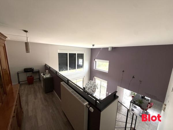 Maison 6 pièce(s)