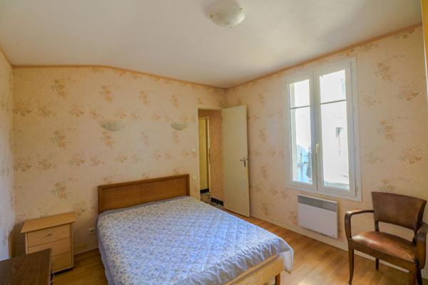 Maison Urzy, 3 chambres, en bordure de rivière, grand terrain, garage, entre Nevers et Guérigny