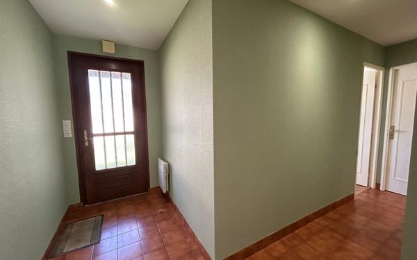 Maison à vendre    6 pièces •  La Rochefoucauld