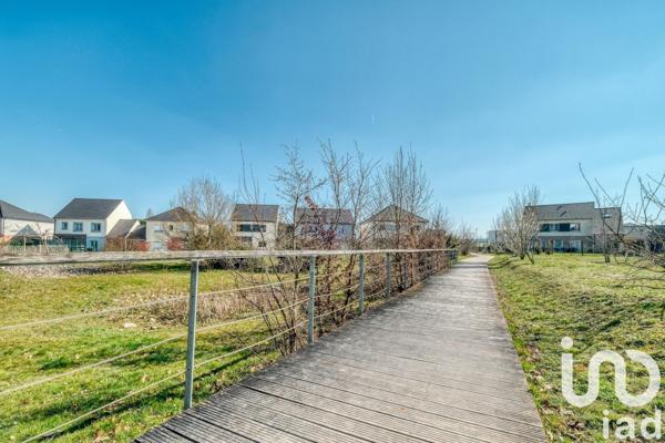 Appartement 2 pièces de 43 m² à Claye-Souilly (77410)