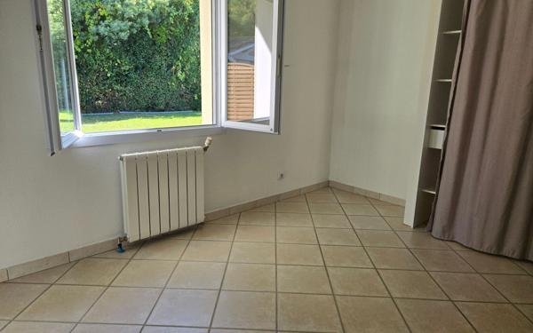 Maison à louer    6 pièces •  Léognan