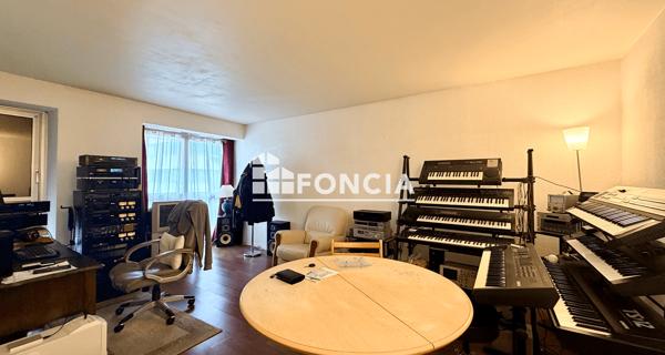 À vendre Appartement 2 pièces 54 m² - Bordeaux 33000