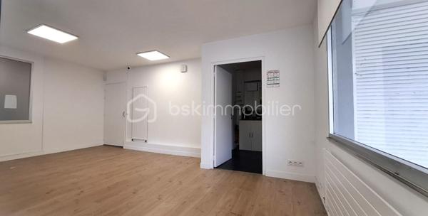 Local commercial de 66 m²