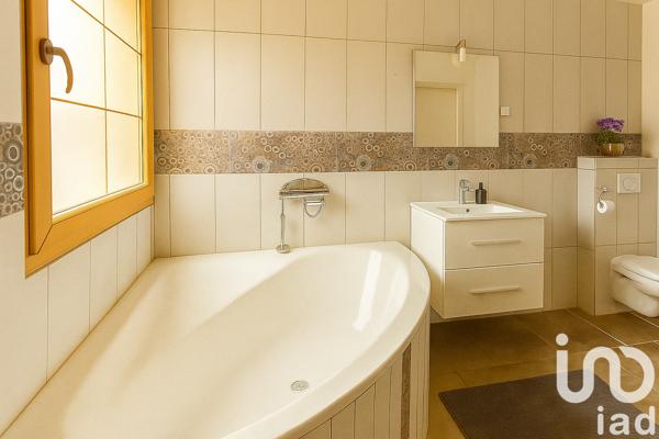 Maison à vendre 5 pièces 143 m² Florange