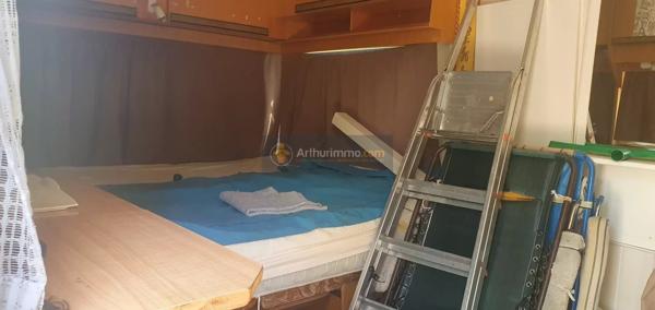 Vente                                                      Terrain
                        
                                         206 m2                     à Fréjus