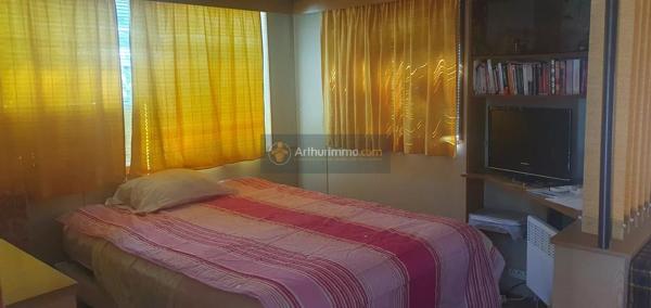 Vente                                                      Terrain
                        
                                         206 m2                     à Fréjus