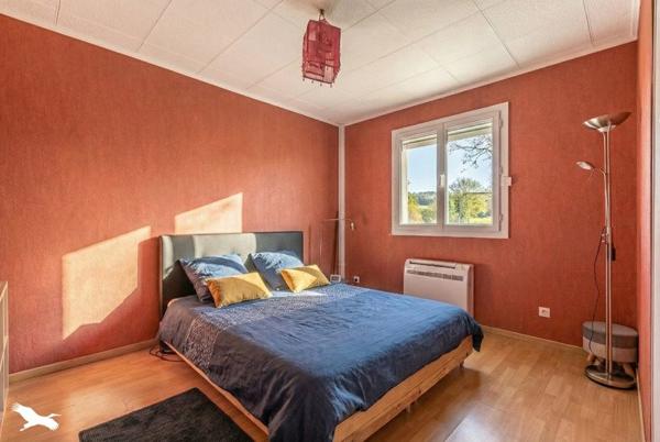 Maison à vendre |                                       Saint-Jean-d'Illac |                                        5 pièces  |  97 m²