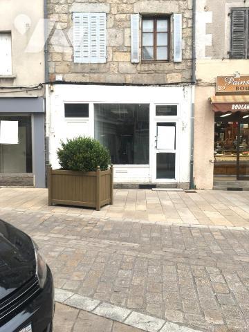 IMMEUBLE DE RAPPORT - CENTRE VILLE DE SAINT CHELY D'APCHER 