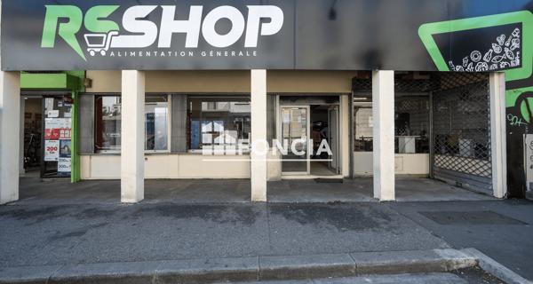 À vendre Local commercial 72 m² - Valence 26000