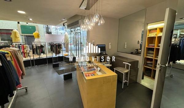 À LOUER : LOCAL COMMERCIAL D'ENVIRON 60 M² - QUARTIER REPUBLIQUE - HYPER CENTRE-VILLE - LE MANS