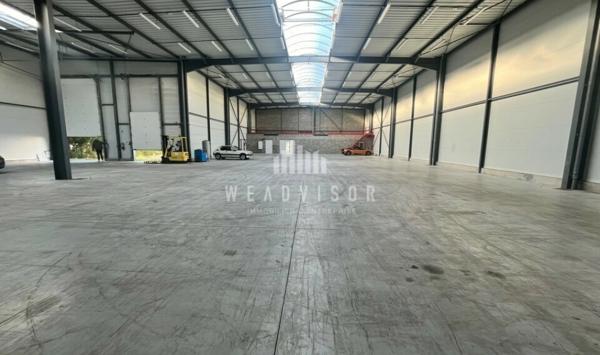 A LOUER : ZONE NORD LE MANS - LOCAL D'ACTIVITÉ DE 1&nbsp;220 M².