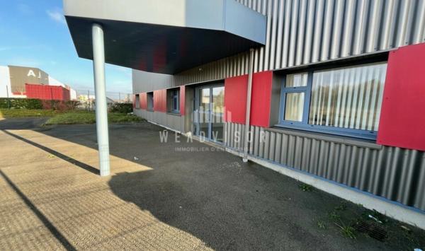 A LOUER : ZONE NORD LE MANS - LOCAL D'ACTIVITÉ DE 1&nbsp;220 M².