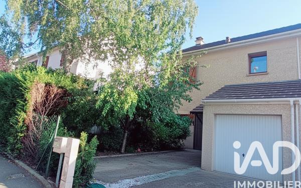 Maison à vendre 6 pièces 100 m² Saint-Germain-lès-Arpajon