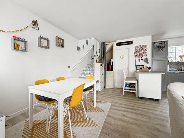 Maison 4 pièces à Palaiseau Proche gare et écoles, avec terrasse et sous-sol total