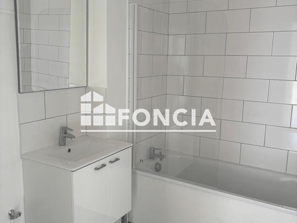 Location Appartement 3 pièces 75.52 m² - 24 ALLEE EUGENE DELACROIX Rouen Cedex 76000