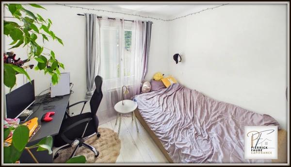 Maison de caractère avec terrain de 2 500 m² et fort potentiel – Villar-Saint-Pancrace