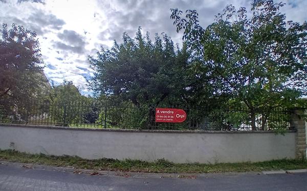 Terrain à vendre    Jouy-le-Châtel