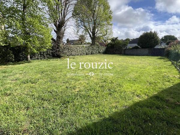 TERRAIN CONSTRUCTIBLE NOYALO CENTRE 660 M²