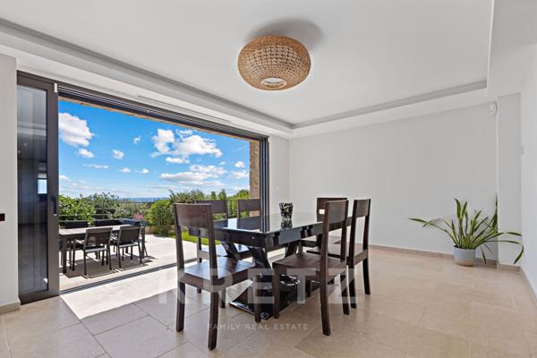 Propriété Vue Mer Saint Paul De Vence