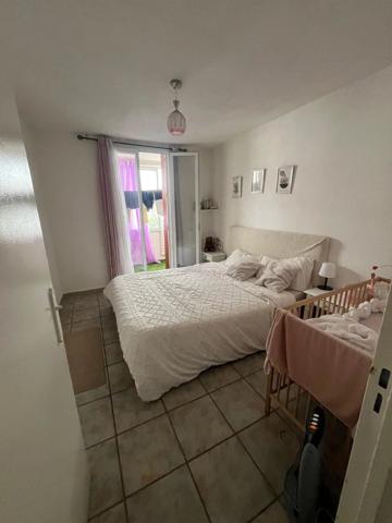 Vente                                                      Appartement
                        
                     4 pièces                      60 m2                     à Perpignan