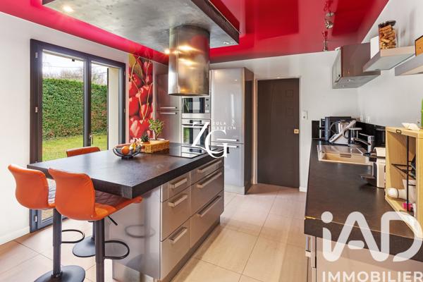 Maison à vendre 5 pièces 98,89 m² Saint-Étienne-de-Montluc