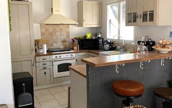 Maison à vendre    4 pièces •  Paulhan