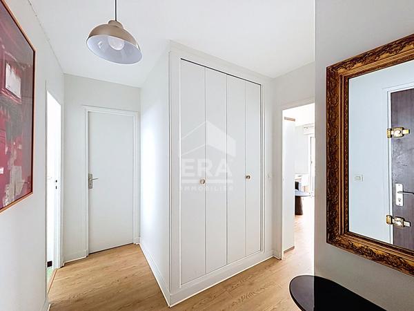 Studio Courbevoie 1 pièce(s) 27.5 m2