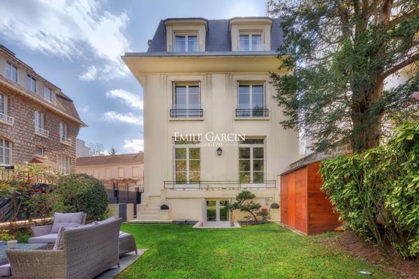 Neuilly-sur-Seine- 5 chambres- 300m² avec jardin et piscine