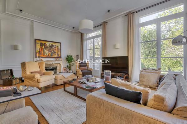 Neuilly-sur-Seine- 5 chambres- 300m² avec jardin et piscine