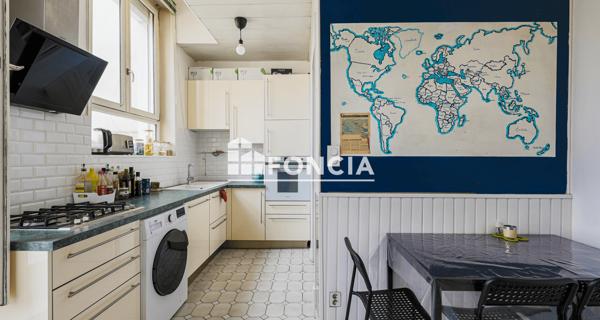 À vendre Appartement 3 pièces 105 m² - Grenoble 38000