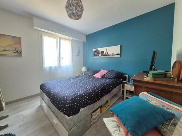 Appartement Auray Gare dans un Parc paysagé 3 pièces 62,73m² avec cave et parking , Auray