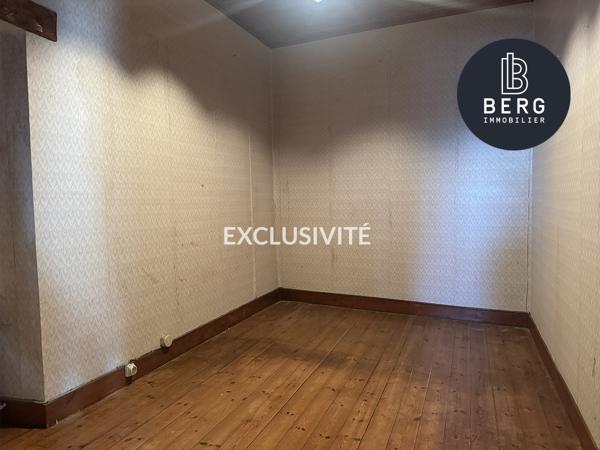 EXCLUSIVITE PLOUHARNEL Maison dans le vieux bourg