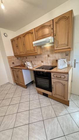 Pierre-Bénite – T3 rénové de 69,76 m² – Résidentiel & lumineux