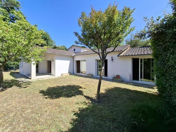 Maison à vendre à Royan en Charente-Maritime (17200), ref : 17111-699