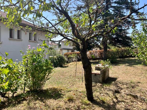 Maison à vendre 5 pièces SAINT MARCEL LES VALENCE (26), sur 577 m clos et arborés, à 5 mn de la gare TVG
