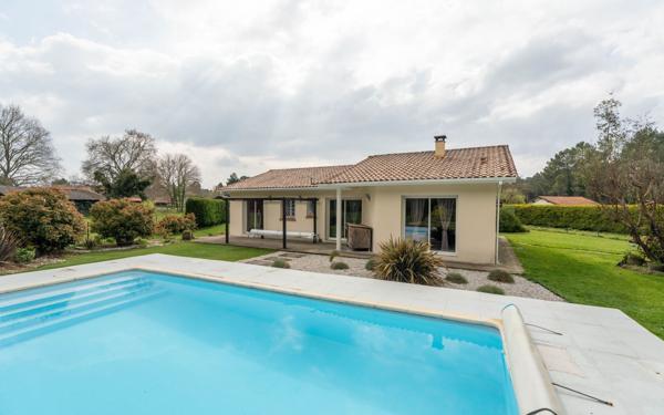 Maison à vendre    5 pièces •  Parentis-en-Born