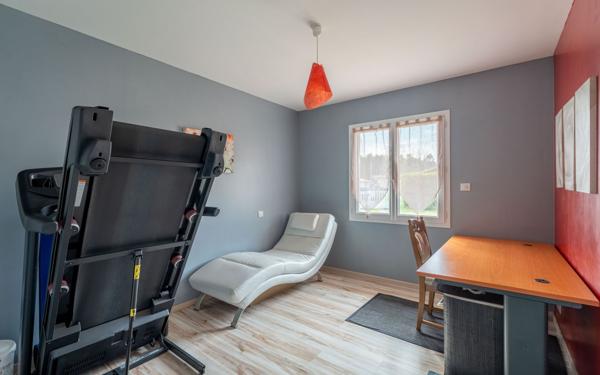 Maison à vendre    5 pièces •  Parentis-en-Born